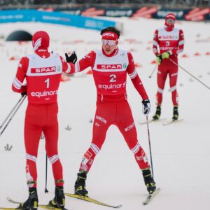 Alexander Ivshin, guld, Saveliy Korostelev, silver, och Nikita Denisov, brons, under junior-VM i skidor den 22 februari 2022 i Lygna. Foto: Tom-Vegard Feltstykket / HANDOUT / BILDBYRÅN